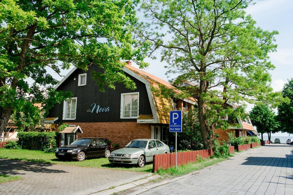 Lapes Namai Apartment Pervalka Ngoại thất bức ảnh